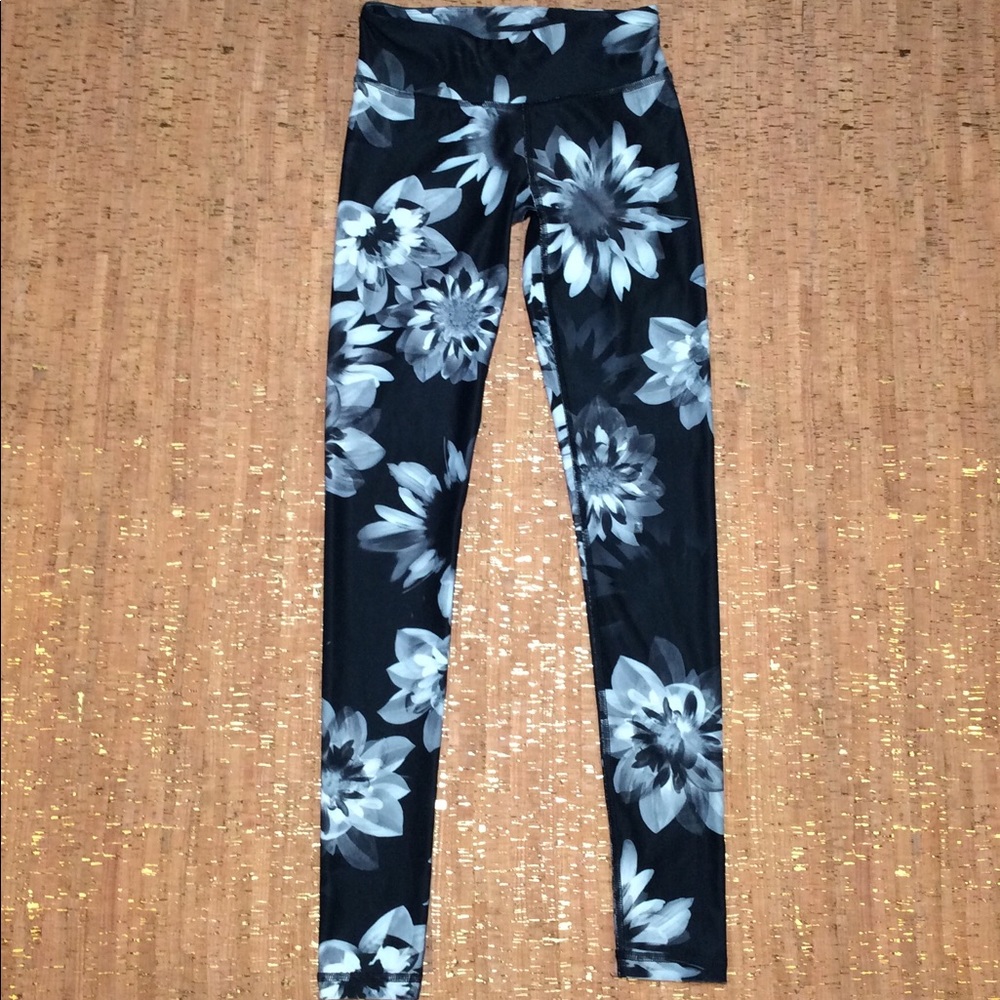Live Love Dream Juniors Black Leggings